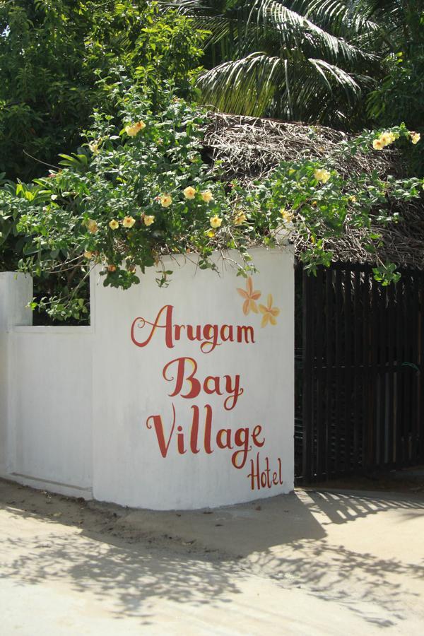 Arugambay Village Arugam Bay Exteriör bild